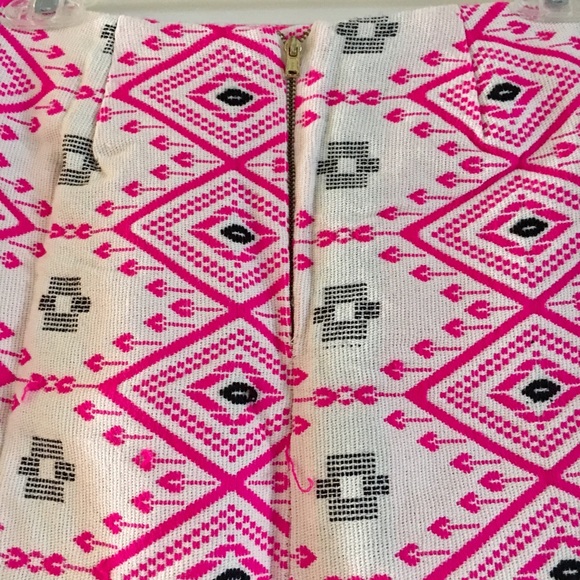 Aztec Pattern Skirt - Picture 4 of 4